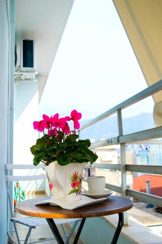 Sunny Central Luxury Apartment Volos Exteriér fotografie